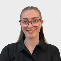 Freya Clempson - a physiotherapist at Ten Health & Fitness Fitzrovia